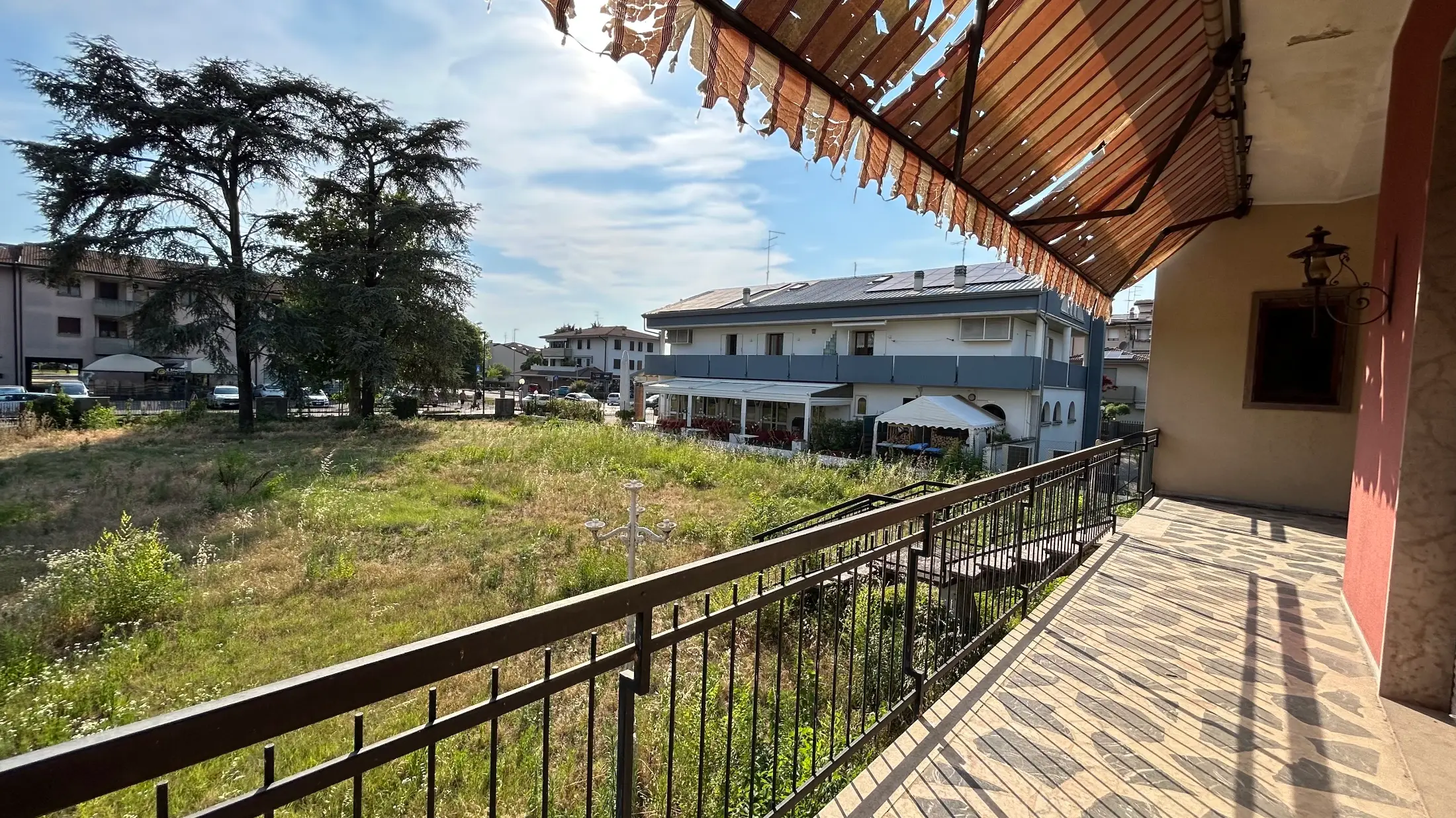 Casa indipendente con terreno edificabile, San Giovanni Lupatoto